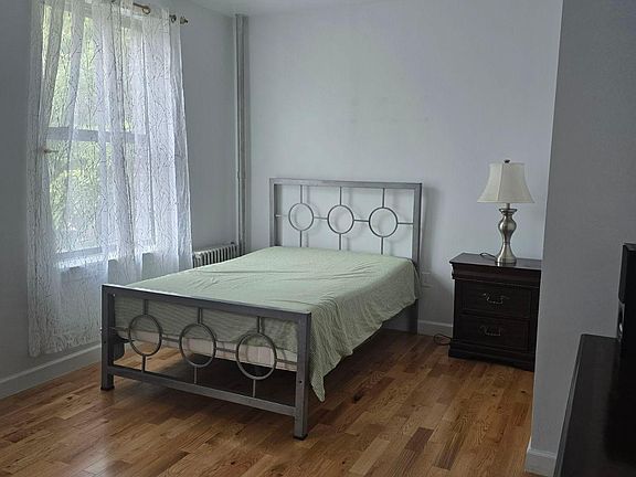 2nd image of 440 W 153rd St #A