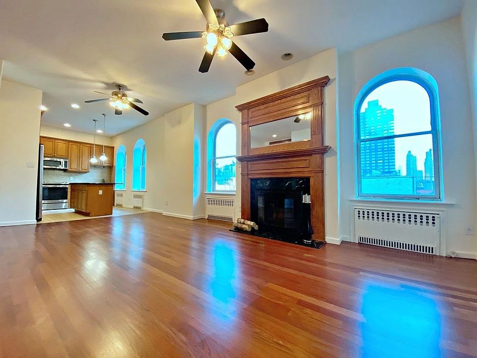 1st image of 65 W 70th St Penthouse S