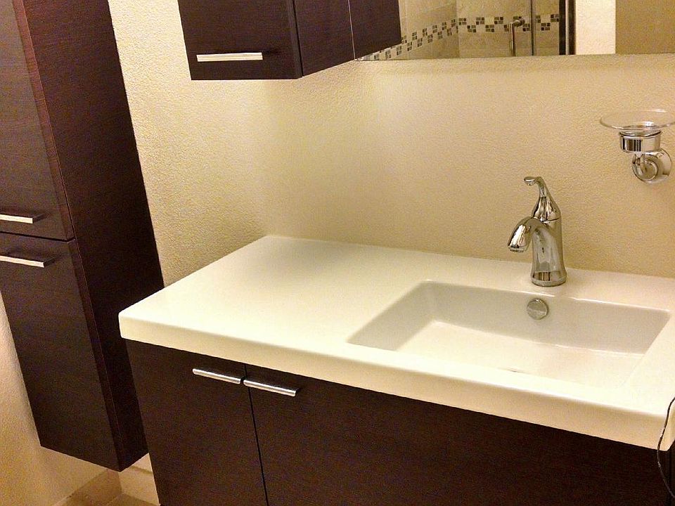 Master bedroom bath