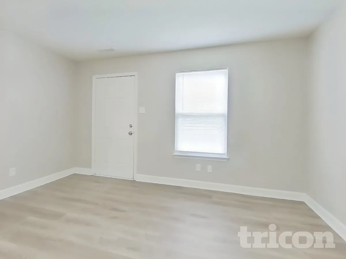 Building Photo - 2832 Redland Ln