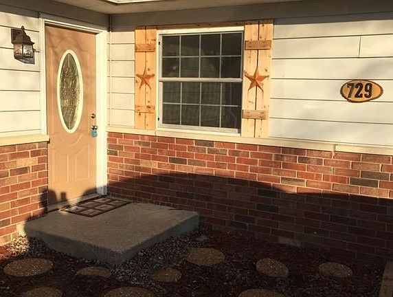 2nd image of 729 Dunbar Dr