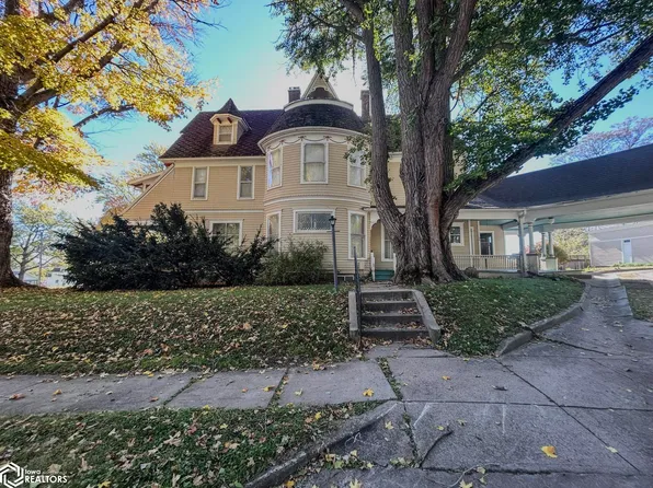 322 N 18th St, Clarinda, IA 51632