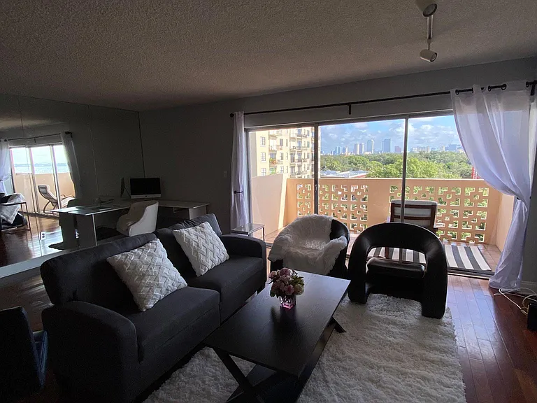 2401 Bayshore Blvd #707 — Photo 10