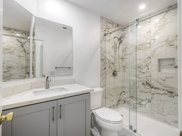 5030 Caspian Dr — Photo 11