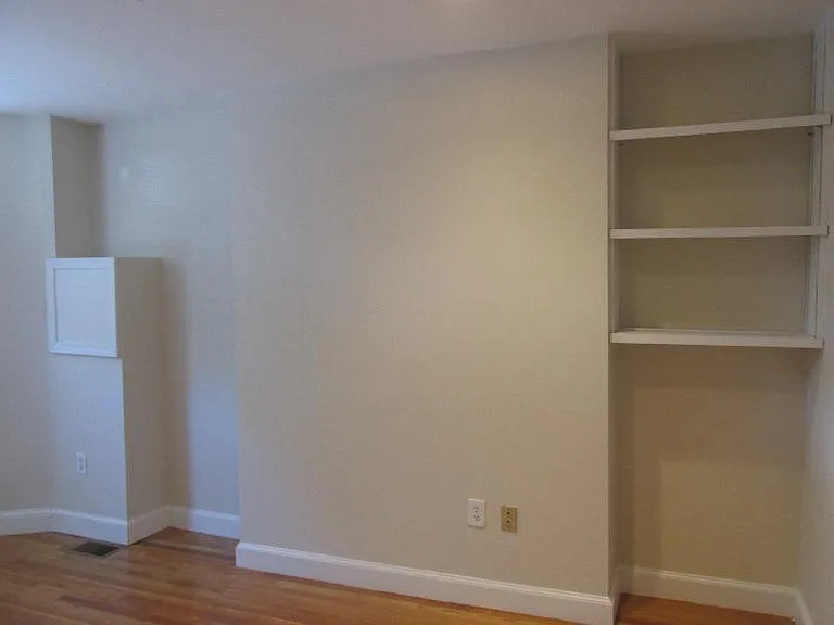 221 W Newton St #1 — Photo 21