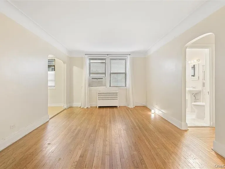 7 Greenridge Ave #A — Photo 9