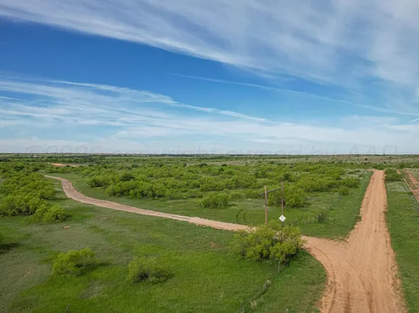 Tracts 1 14 Co Rd N, Clarendon, TX 79226