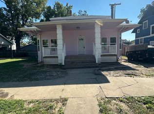 150 N 11th St, Salina, KS 67401