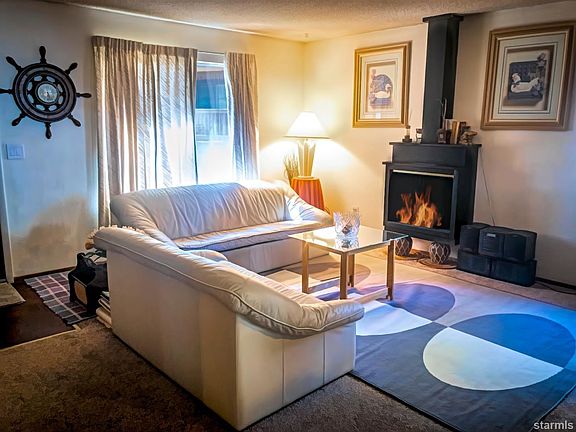 4th image of 1200 Wildwood Ave #29
