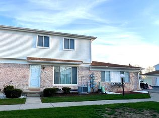 37706 Colonial Dr S, Westland, MI