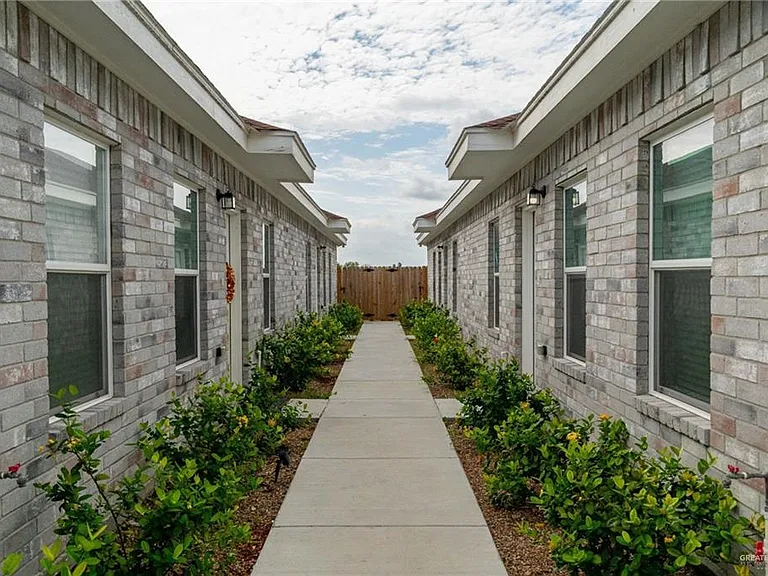 1005 W Kohala Ave #1 — Photo 12
