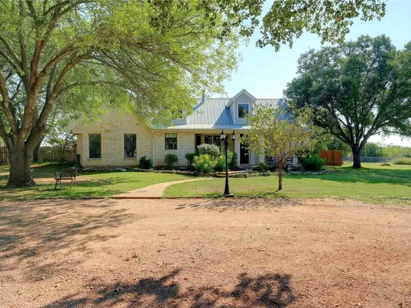 113 River View Rd, Liberty Hill, TX 78642