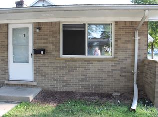 4077 Columbus St APT 3, Wayne, MI 48184