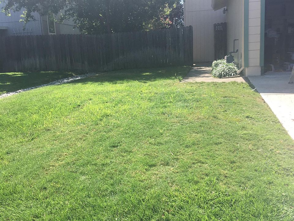 1st image of 5985 Woodside Dr