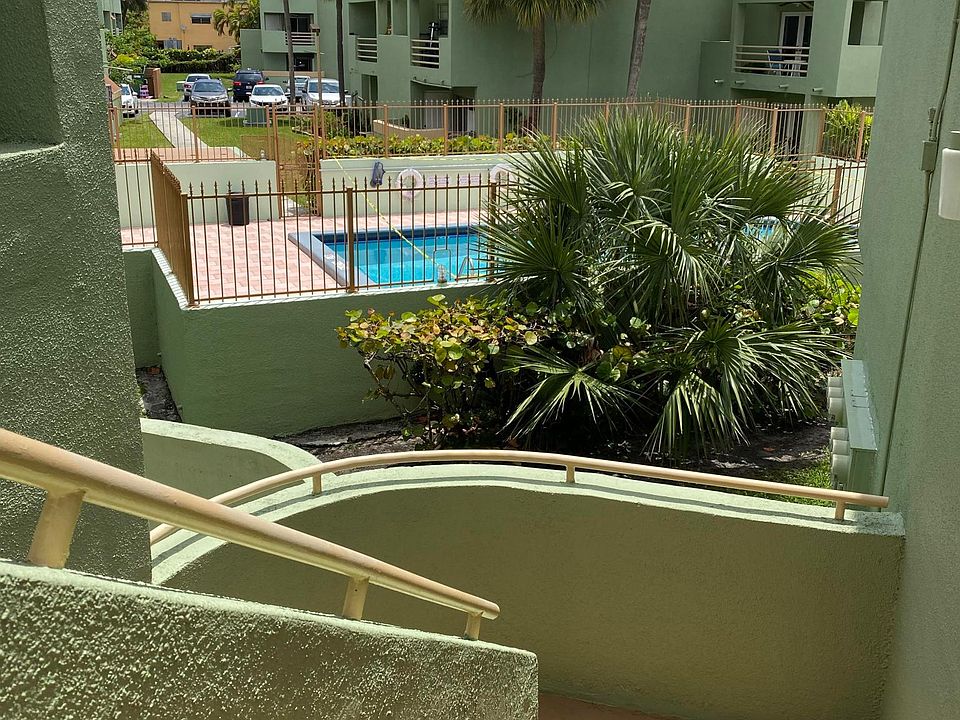 1st image of 11153 NW 7th St #203.6