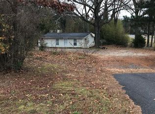 1176 Allgood Rd, Marietta, GA 30062