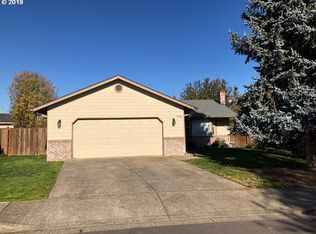 5264 Sugarpine Cir, Eugene, OR 97402