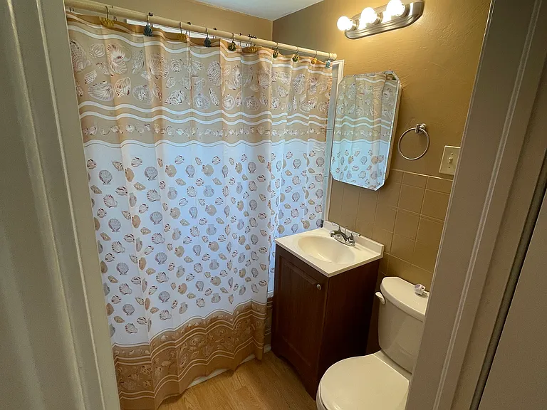 2103 Franklin Pl NW — Photo 7