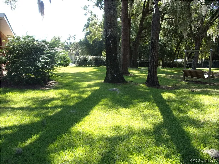 1821 Kimberly Ln — Photo 31