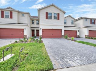 11532 Woodleaf Dr, Bradenton, FL 34211