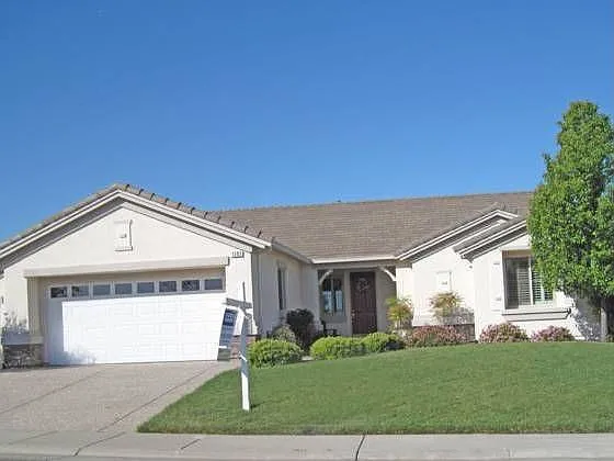1283 Hillhaven Ln photo 1