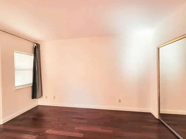 111 E Poplar Ave #105 — Photo 19