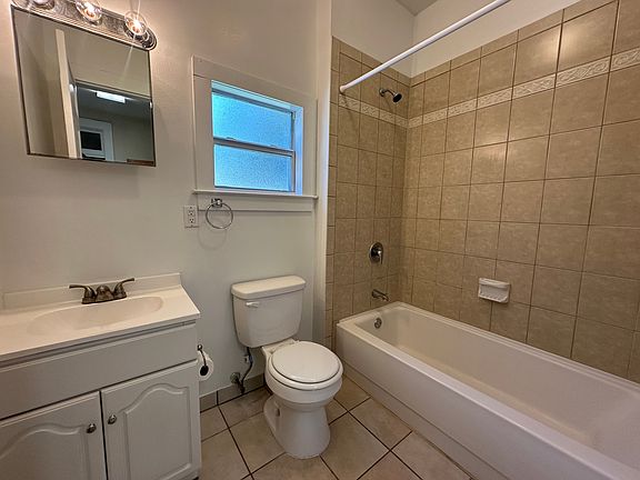 4th image of 2718 Eagle St #2718
