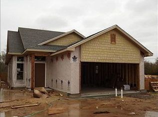 2204 Cobblestone Ct, Granbury, TX 76049