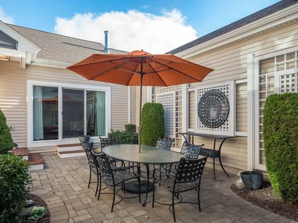 14 Jamison Way #14, Plymouth, MA 02360
