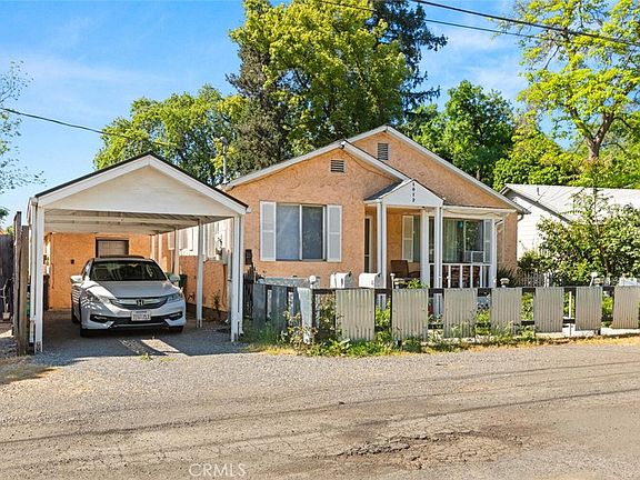 3rd image of 1012 Poppy St