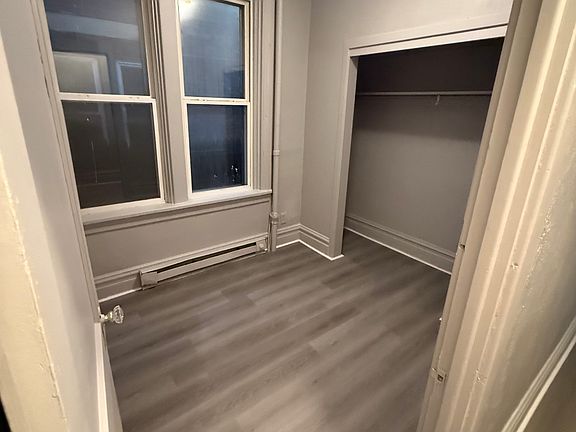 3rd image of 1712 Regina St #1
