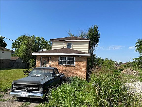5th image of 6423 Urville St