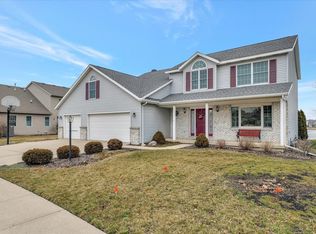 1510 Cobblefield Rd, Champaign, IL 61822