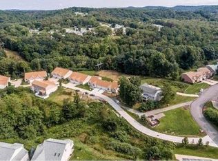 601-603 Crestview Ln, New Kensington, PA 15068