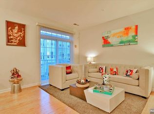 19 Kennedy Ln, Wood Ridge, NJ 07075