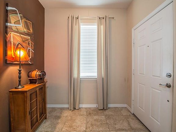 2nd image of 9028 Sienna Moss Ln