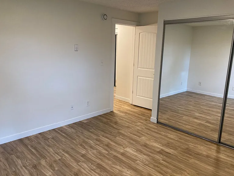 Queen Anne 9 — Photo 17