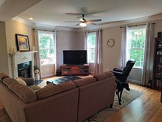 2nd image of 105 Exmoor Ct