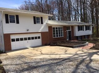 2545 Flint Hill Rd, Vienna, VA 22181