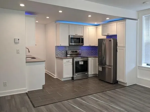 140 Chestnut St APT 601, Springfield, MA 01103