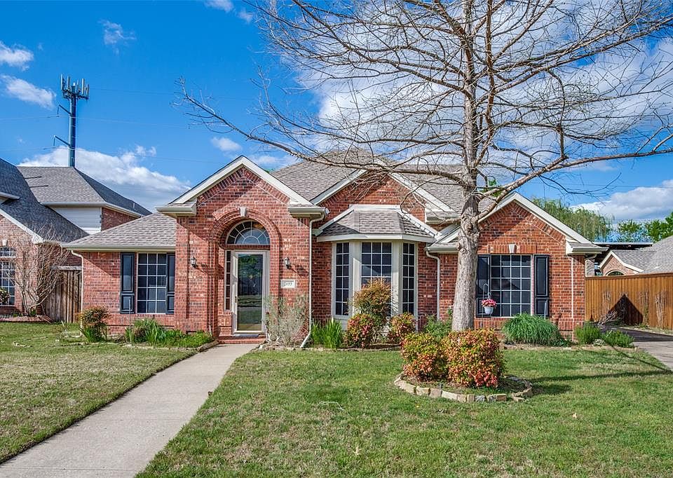 1st image of 309 Mimosa Dr