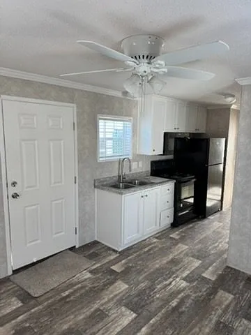701 State St #29 — Photo 6
