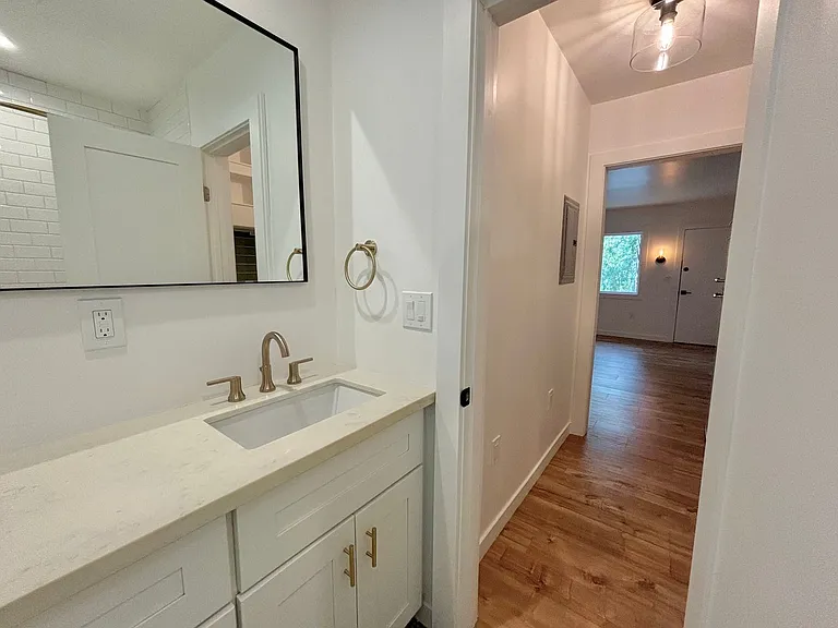 4657 Coldwater Canyon Ave — Photo 11