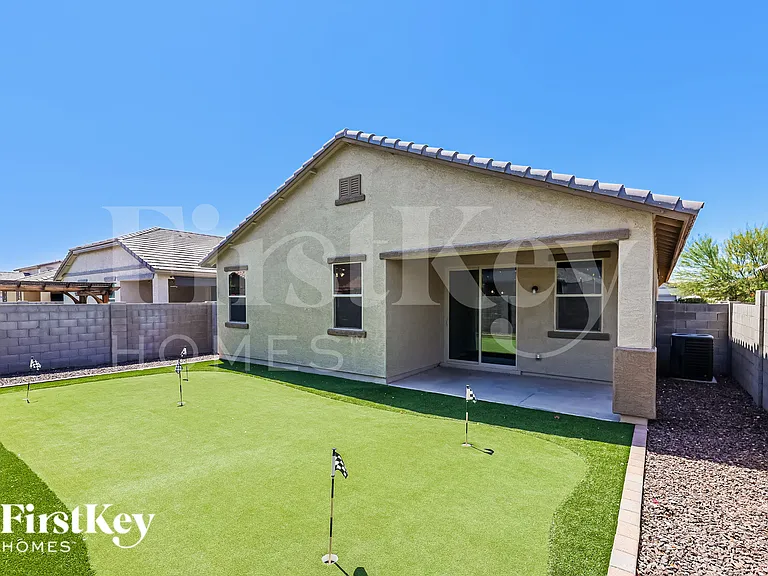 18068 W Tina Ln — Photo 18