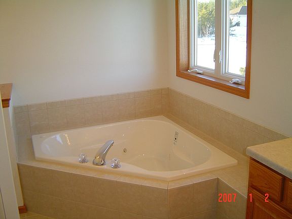 Whirlpool Tub in Master Bathroom