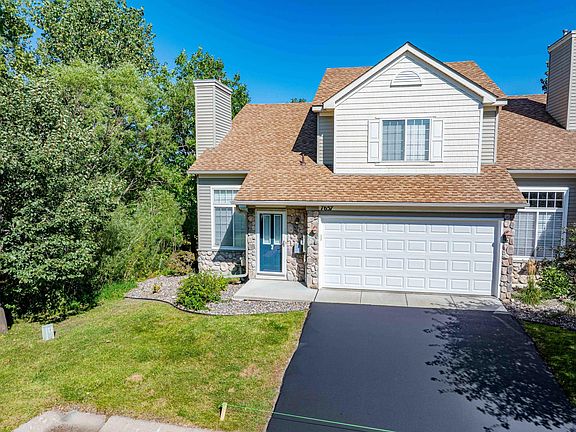 2nd image of 7657 Primrose Pl