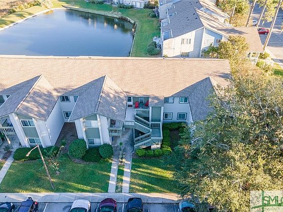 3rd image of 117 Bull River Bluff Dr