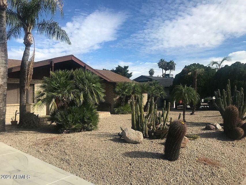 1st image of 3924 E Yucca St