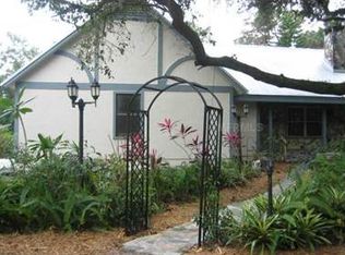 4030 Proctor Rd, Sarasota, FL 34233