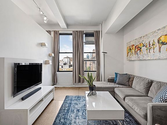 3rd image of 315 7th Ave APT 11B